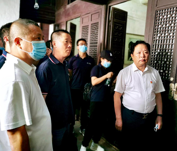 “喜迎二十大 永遠(yuǎn)跟黨走 奮進(jìn)新征程” ——安徽華宇電纜集團(tuán)有限公司黨支部開(kāi)展慶祝 建黨101周年主...